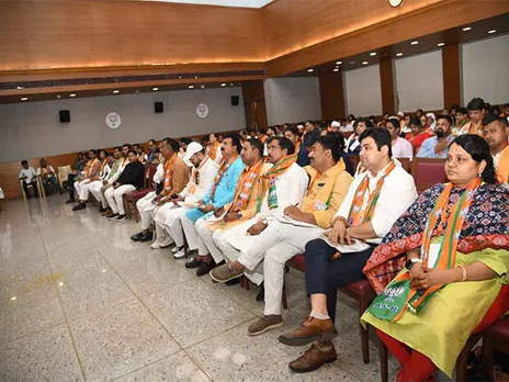 BJP Minority Morcha held review meeting to honour Dr Abdul Kalam (Photo/ ANI)
