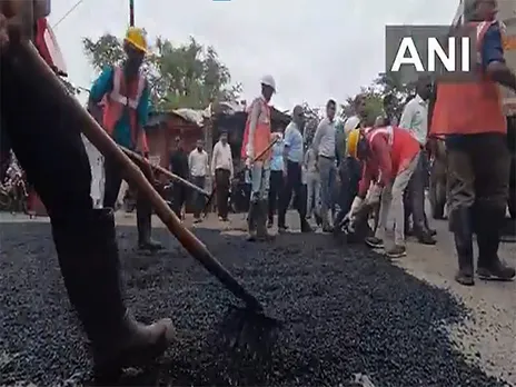 Road repair work in Vadodara (Photo: ANI)
