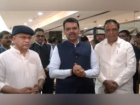 Ashwini Vaishnaw, Devendra Fadnavis inaugurate IICT Campus (Photo/ANI))