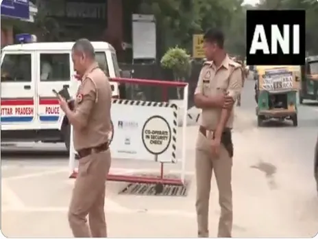 Security has been tightened outside Sharda University (Photo/ANI)