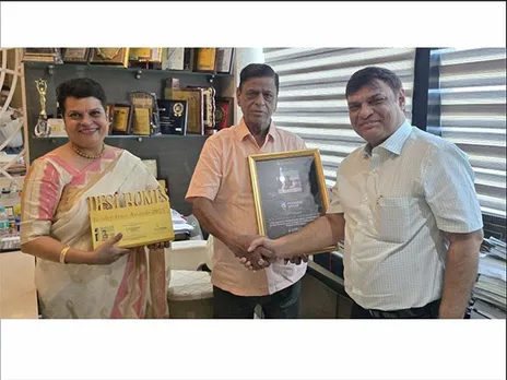 Desi Homes Realty Icon Awards 2025 Honours Shri Madhu Bathija with "Best Themed Luxury Developer Award – Navi Mumbai"