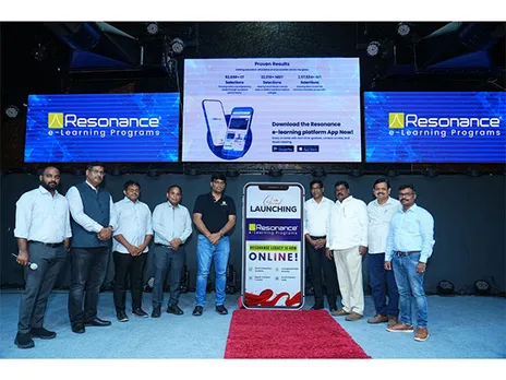 Resonance e-Learning offers structured online coaching for JEE, NEET, Olympiads, and Classes 6–10, with live classes, tests, and more