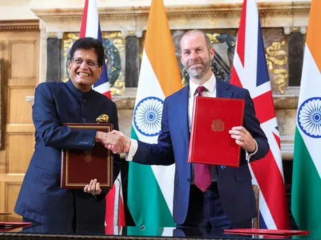 Indian side signs the CETA with UK (Image: X@narendramodi)