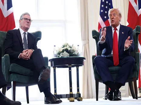 President Donald Trump greeted UK Prime Minister Keir Starmer and his wife Victoria at Trump’s golf course in Turnberry, Scotland (Photo/Reuters)