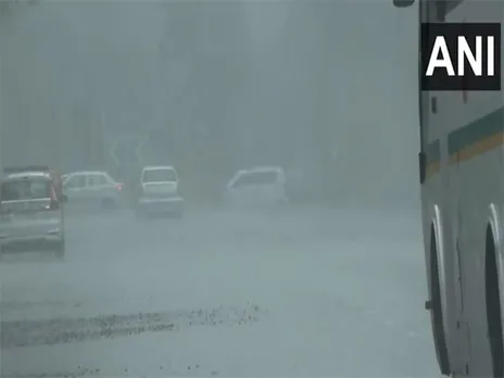 Heavy rain lashes several parts of the National Capital (Photo/ANI)
