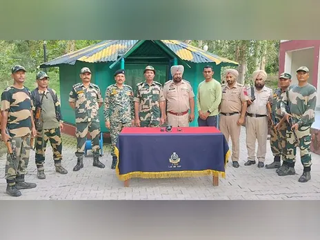 BSF and Punjab Police jointly conducted the operation (Photo/ BSF Punjab police)