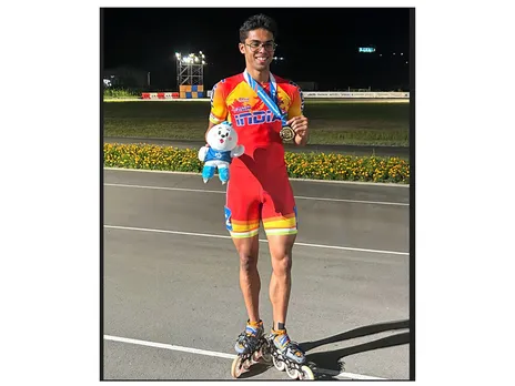 Anish Raj with his medal. (Photo: 20th Asian Roller-Skating Championships)