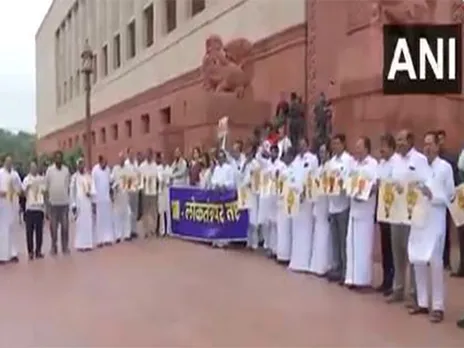 INDIA bloc MPs protest in Parliament premises over Bihar SIR (Photo/ANI)
