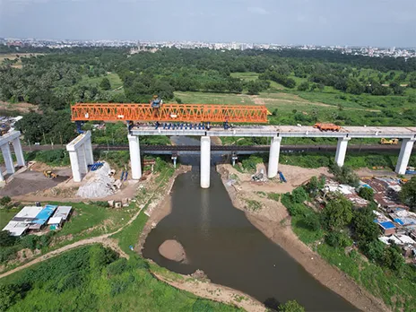 Bridge on Vishwamitri River in Vadodara district. (Photo/PIB)