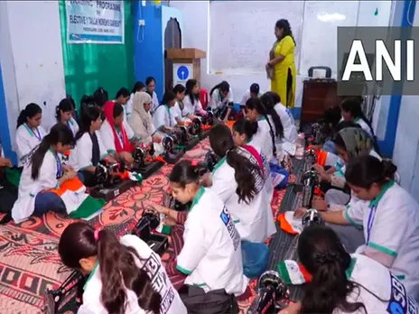 J-K: Girls in Udhampur stitch national flags ahead of Independence Day for ‘Har Ghar Tiranga’ campaign (PhotoANI)