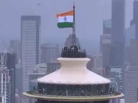 Indian flag raised atop Seattle’s Space Needle for India’s 79th Independence Day, with Consul General of India, Mayor Bruce Harrell, and dignitaries witnessing the historic occasion (Source: Consulate General of India, Seattle)