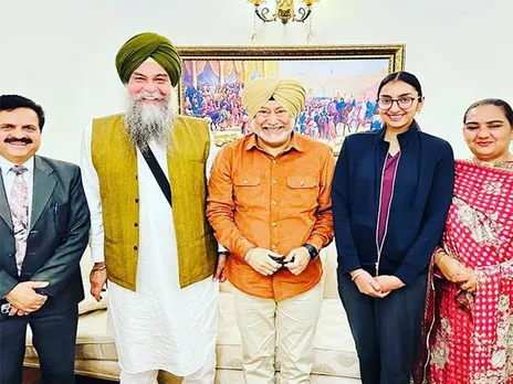 Punjab Assembly Speaker KS Sandhwan with Jaswinder Bhalla (Photo/ANI)