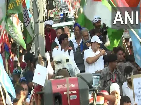Rahul Gandhi, RJD leader Tejashwi Yadav take part in 'Voter Adhikar Yatra' in Bihar's Katihar (Photo/ANI)