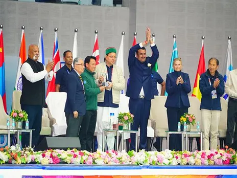 M Pushkar Singh Dhami presents trophy to Thailand at Dehradun Ice Skating event (Photo: ANI)