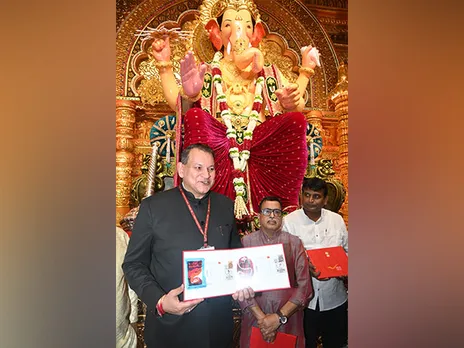 Maharashtra Postal Circle releases special postcards for Ganesh Utsav (Photo/ANI)
