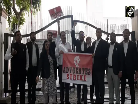 Visuals of lawyers protesting against arbitrary notification issued by the Lieutenant Governor of Delhi (Photo/ANI)