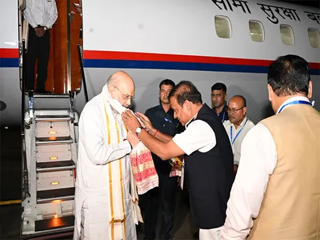 Union Home Minister Amit Shah arrived in Guwahati (Photo/@himantabiswa)