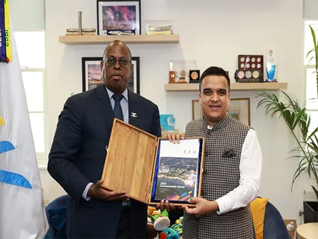 Harsh Sanghvi submitting the proposal to  Dr Donald Rukare, President, Commonwealth Sport in London. (Photo: @HCI_London X)