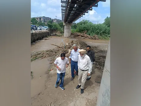 Officials assess rain impact (Photo Source- Chandigarh Adminstration)