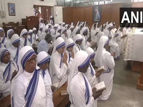 Missionaries of Charity in Kolkata offer prayers on Mother Teresa's death anniversary (Photo/ANI)