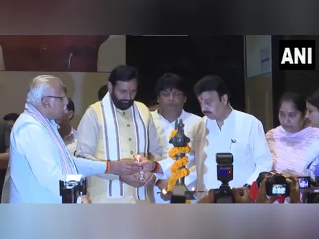 Haryana CM Saini along with Union Minister Manohar Lal Khattar performs bhoomi pujan of Gurugram Metro Rail. (Photo/ANI)