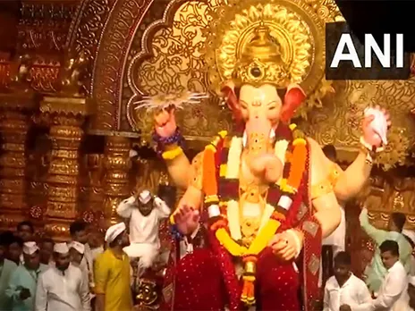 Visuals from Lalbaugcha Raja (Photo/ANI)