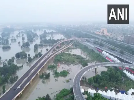 Visuals from Mayur Vihar area (Phot/ANI)
