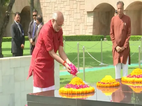 Vice President CP Radhakrishnan at Rajghat (Photo/ANI)
