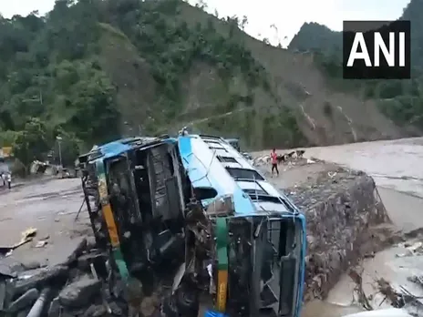 Heavy rain wreaks havoc in Dharampur, bus stand submerged (Photo/ANI)