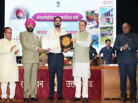 MoU inked between Indian Cooperative Society and State Cooperative Federation in presence of  Lt Gen Gurmit Singh (Retd.) and Chief Minister Pushkar Singh Dhami