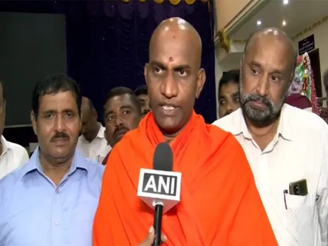 Swami Nischalananda of the Vishwa Vokkaliga Maha Sansthan Math. (Photo/ANI)