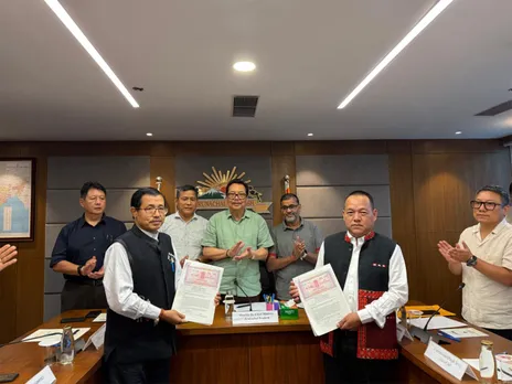 Parong village signs MoU with Arunachal Pradesh govt for preparing feasibility report of SUMP (Photo/ANI)