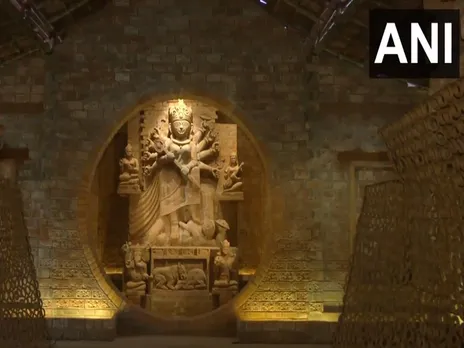 Kolkata's Gouriberia Sarbojanin Durgotsab showcases Terracotta-themed Pandal (Photo/ANI)