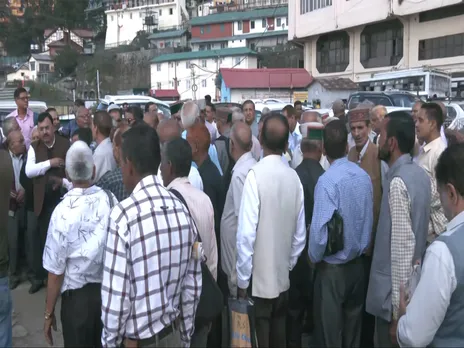 HRTC pensioners stage protest in Shimla (Photo/ANI)