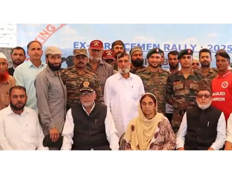 Indian Army’s Romeo Force organises ex-servicemen interaction in Poonch (Photo/ANI)