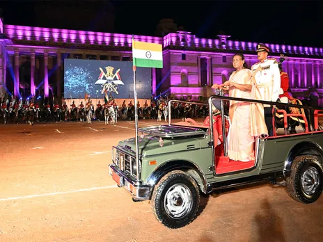 President Droupadi Murmu presented the diamond jubilee Silver Trumpet (Photo/President's Secretariat)