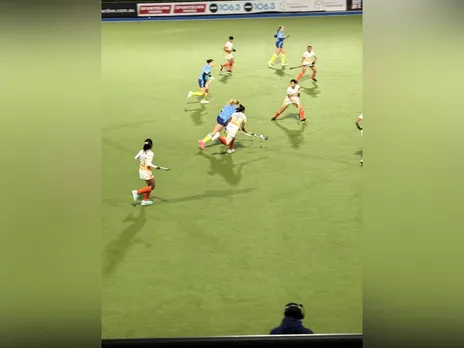 Players in action during the match (Photo: Hockey India)