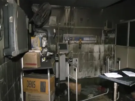 A massive fire broke out in an ICU ward of Sawai Man Singh Hospital (Photo/ANI)