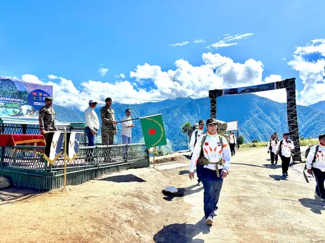 Indian Army flags off joint civil-military trek to sacred site near Indo-China border (Photo/Indian Army)