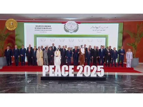 World leaders at the Sharm El-Sheikh Peace Summit in Egypt. (Image: X/@MEAIndia)