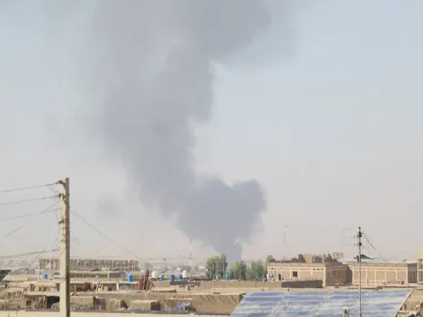 Smoke rises from the Afghan side after exchanges of fire between Pakistani and Afghan forces near the Chaman border in Balochistan, Pakistan. (Photo/Reuters)