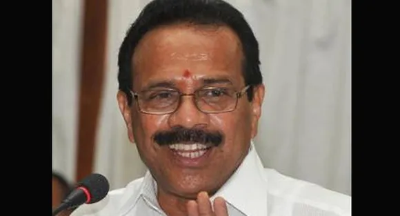 Gowda urges Jaitley to help speed up procurement of new EVMs