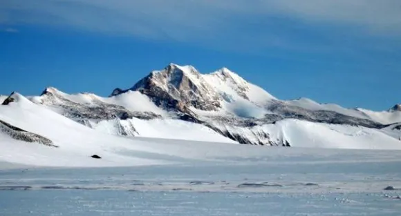 World's largest canyon may lie under Antarctic