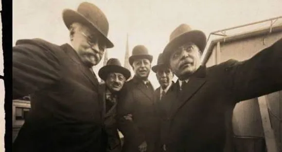 Selfies that were taken 100 years ago!