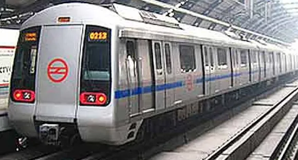 E-tailers to deliver at metro stations