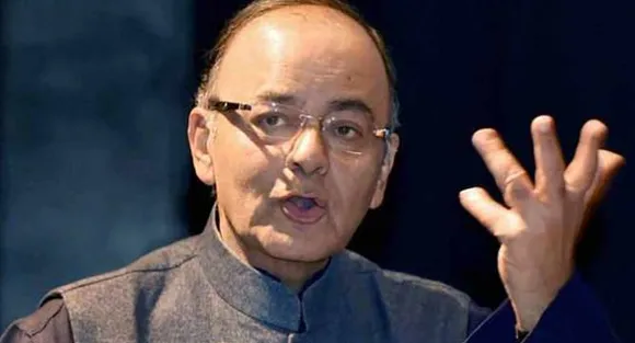 Arun Jaitley, Nitin Gadkari to meet top bankers, road developers today