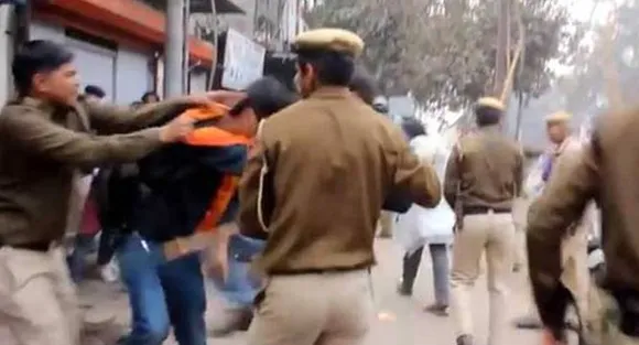 Police beat me, didn't even let me sip water: DSSW student