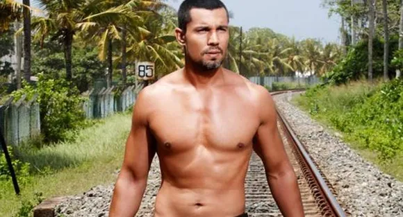 Sarabjit first look: Randeep Hooda lost 18kg in 28 days for this