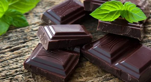 Eating chocolate may improve brain function: study