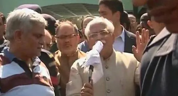 Jat Agitation: Haryana CM Khattar heckled in Rohtak